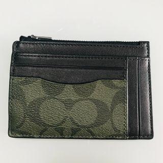 Coach Multiway Zip Card Case in Green Signature Canvas