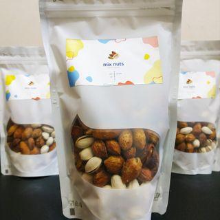 Mix nuts almond & pistachio