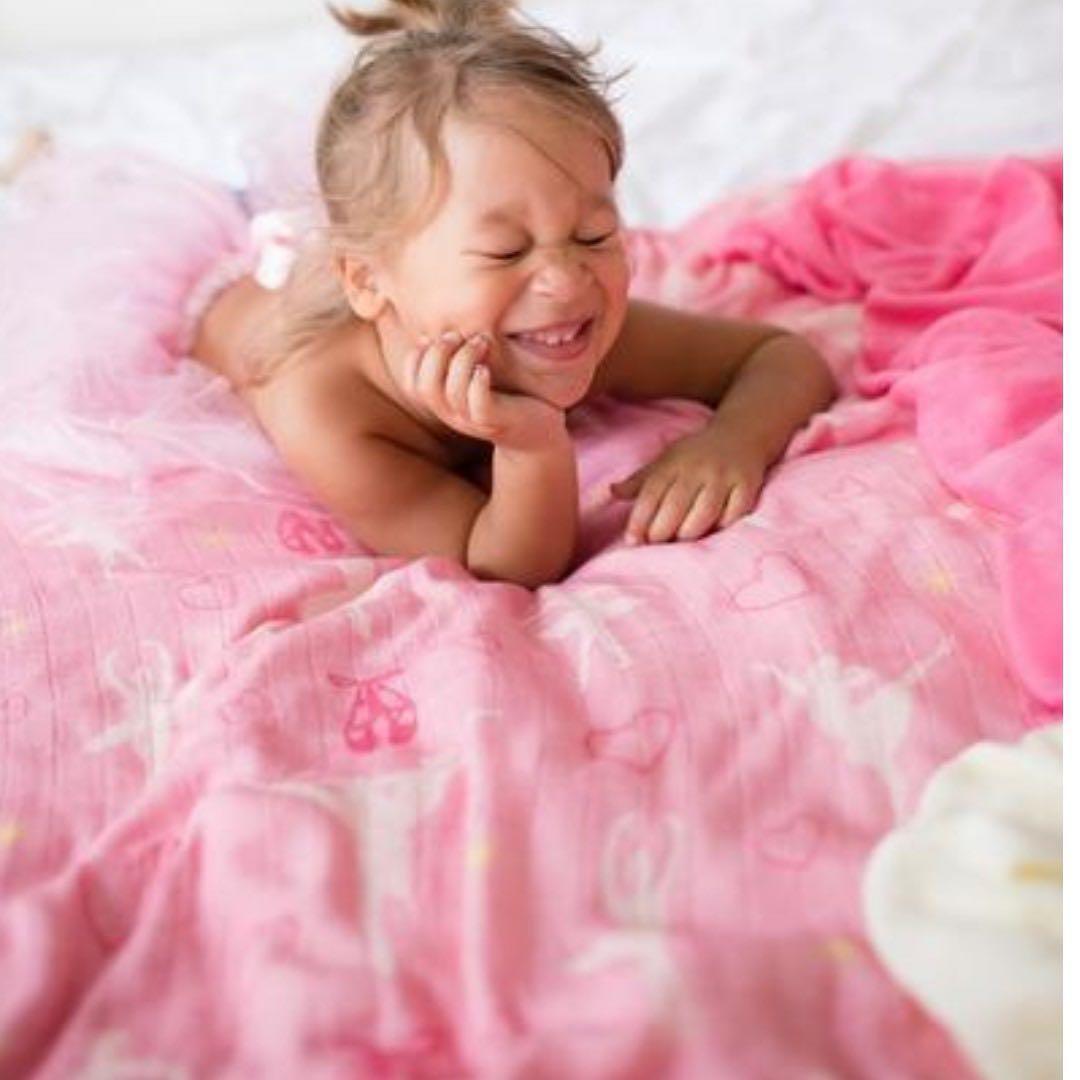 Baby Tula Cuddle Me Blanket Twinkle Toes Babies Kids Baby Nursery Kids Furniture Other Kids Furniture on Carousell