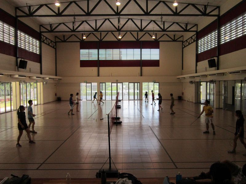 Badminton court Hwi Yoh CC, Everything Else on Carousell