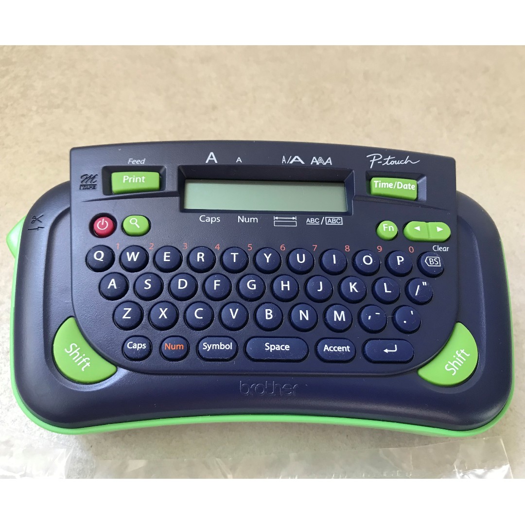 Brother PT80 Simple handheld label printer, Hobbies & Toys
