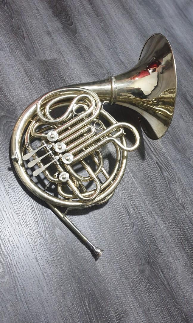 French Horn Buying Guide - The HUB - The Hub