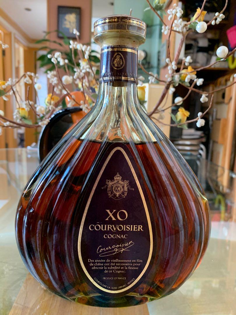 Courvoisier Cognac XO 拿破崙XO 80年代珍藏700ml, 嘢食 嘢飲, 酒精飲料- Carousell