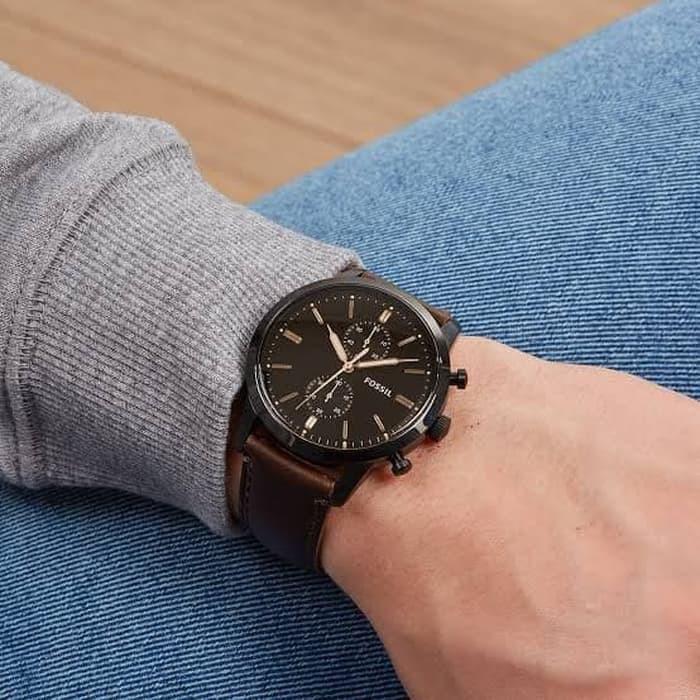 Jam Pria Merek Fossil FS5437 FS 5437 TownsMan Kulit Original 4.4cm Fesyen Pria Jam Tangan di Carousell