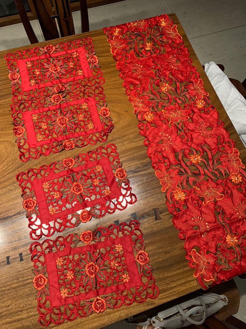 Matching Placemat & Table Runner (Category: Table Linen & Textiles) located in Quezon City. Submitted by alysstrade (Listing ID 266072983, Image 1). Description: 14 pcs placemats 3 table runners .
