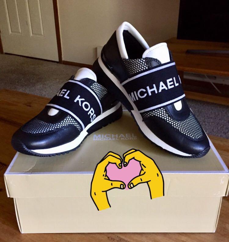 Mk mesh and leather logo tape trainer new arrivals