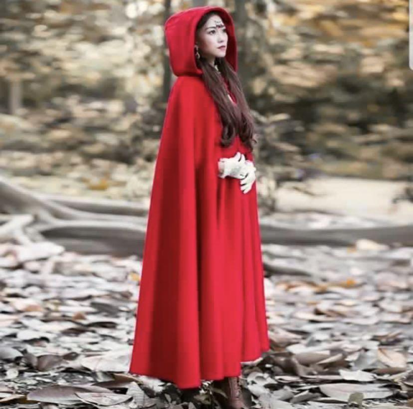 Red coat clearance cape