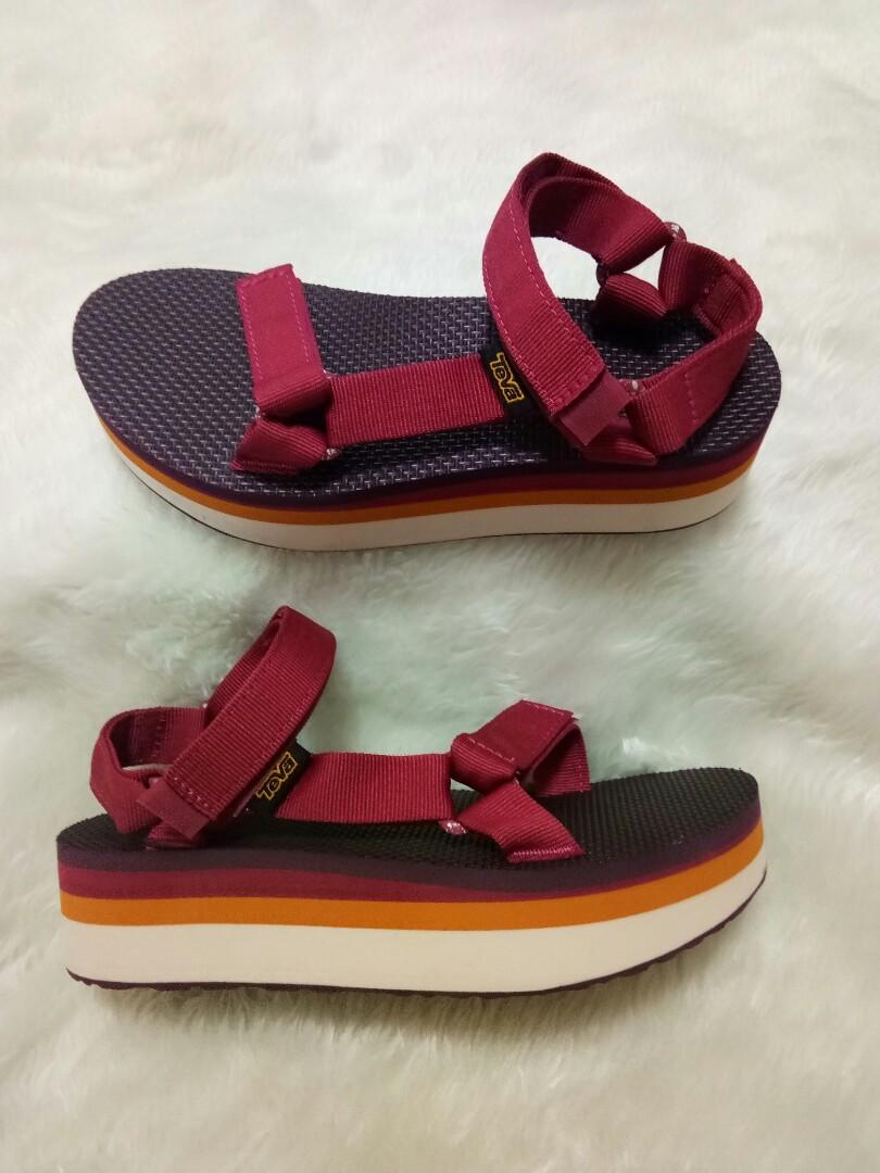 Teva flatforms cheap sale