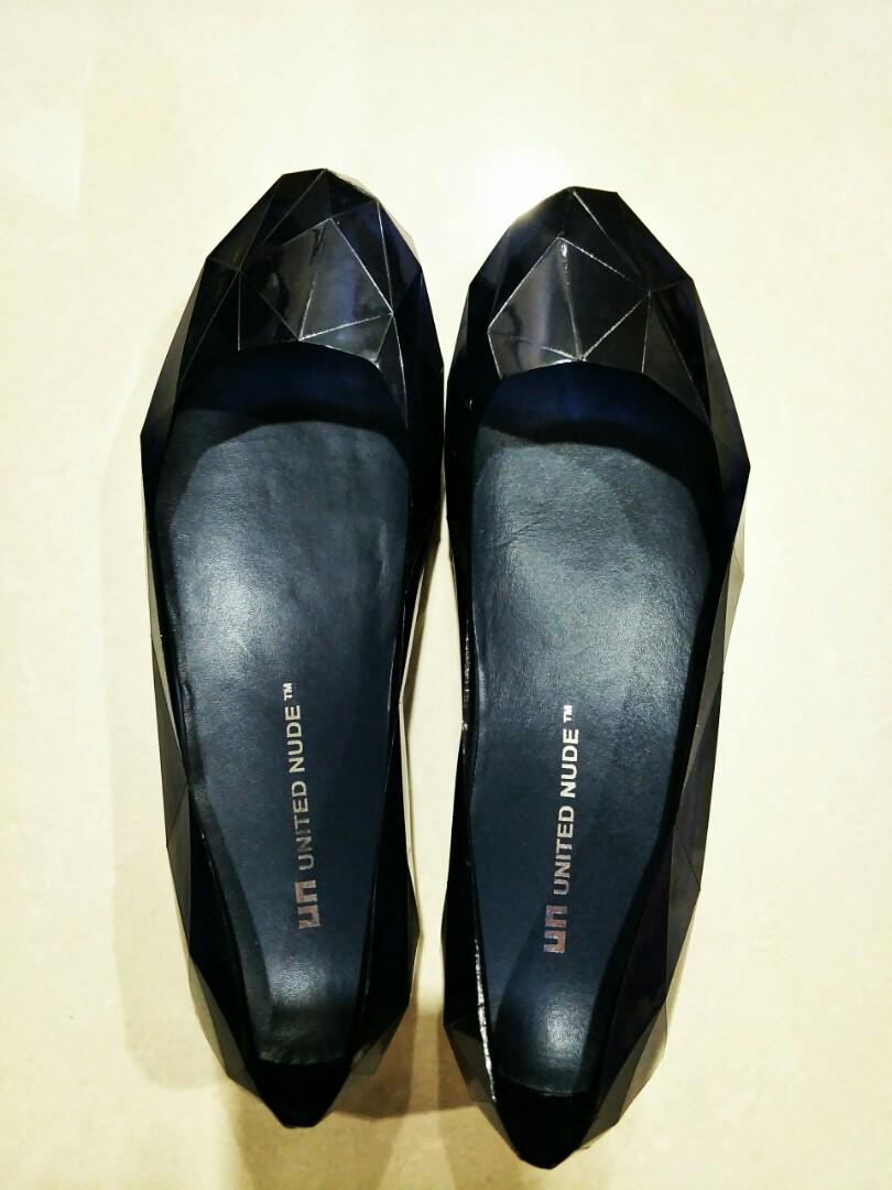 United shop nude flats