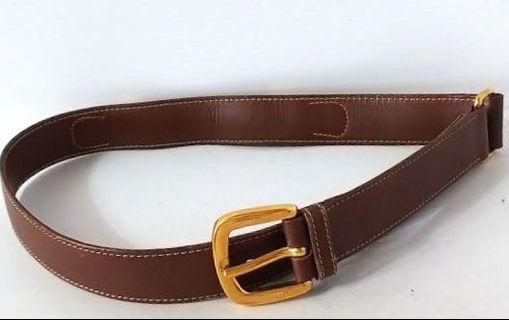 Gucci棕色經典皮帶