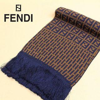 Fendi義大利製精品羊毛圍巾