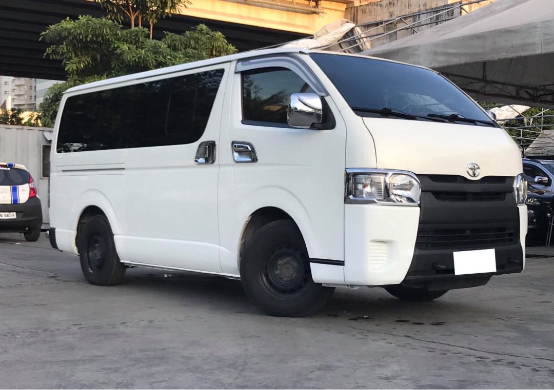 Hiace van 2025 18 seater
