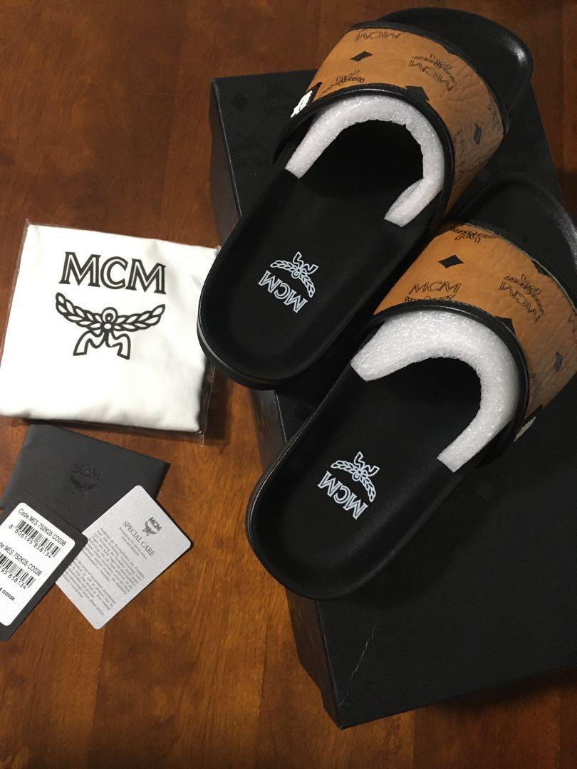 Women's mcm best sale visetos slides