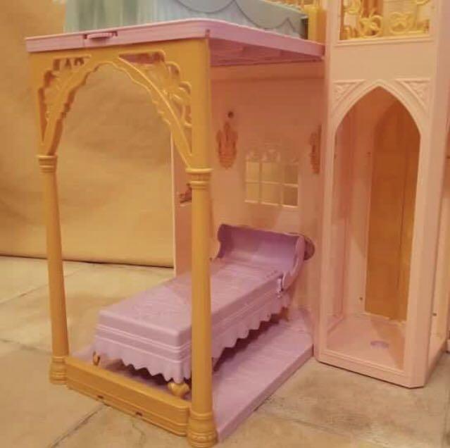Barbie Princess and The Pauper Castle Dollhouse, Toys & Games, Others