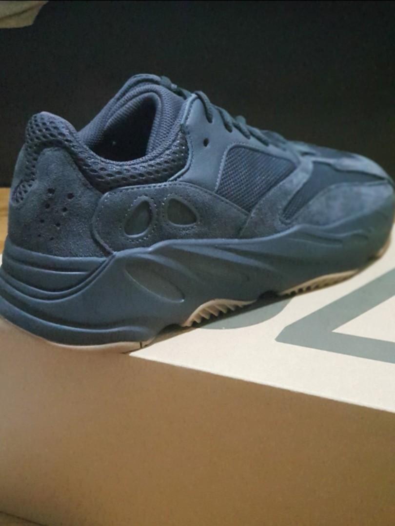 BN Yeezy Boost 700 Utility Black, Men's Fashion, Footwear, Sneakers on  Carousell