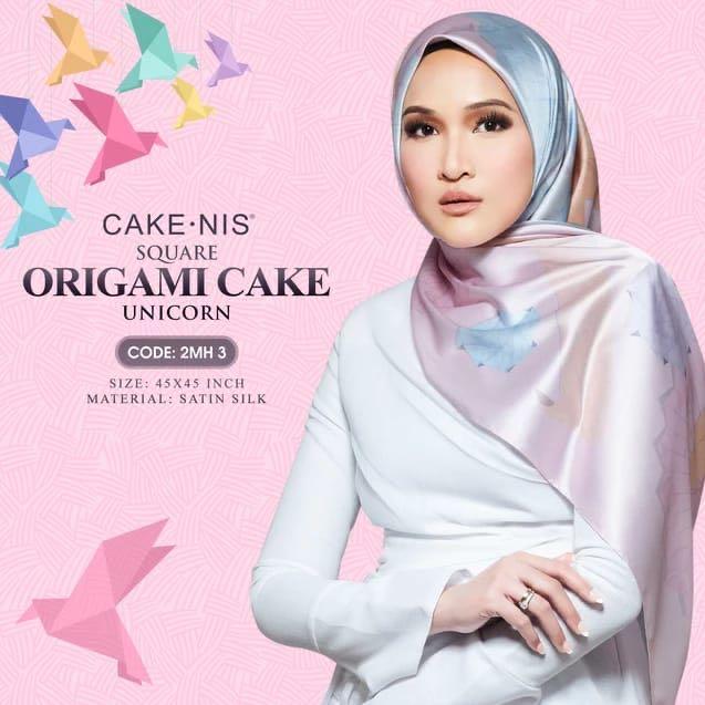 Cakenis Square Shawl Origami Cake