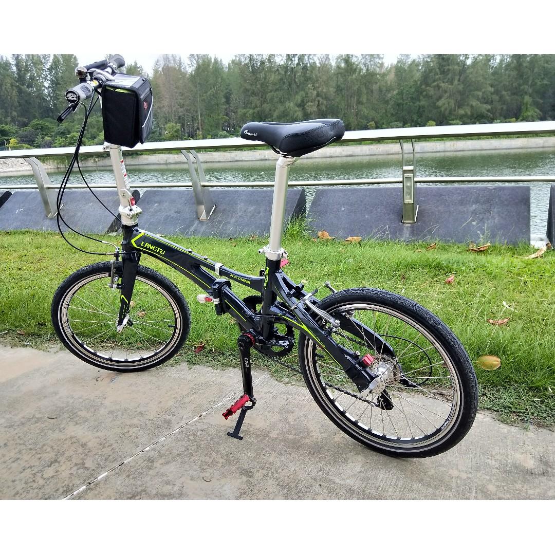 CRANK SPINDLE BIKE STAND