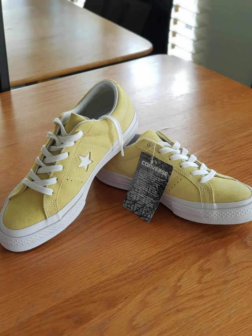 Converse One Star *mint in box*- Lemon Haze, Suede, UK4/EUR36.5/23CM, Men's  Fashion, Footwear, Sneakers on Carousell