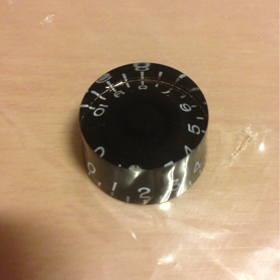 Guitar Knobs (Les Paul), Hobbies & Toys, Music & Media, CDs & DVDs on