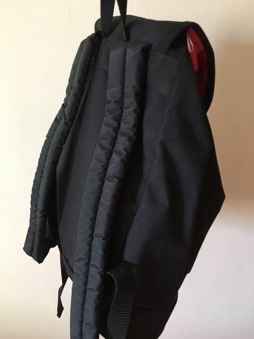 Mochila Marvel X Manhattan Portage Dakota 2019 Edición Limitada Rara