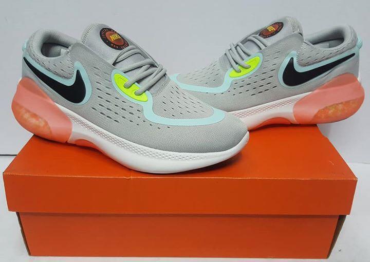 nike joy run flyknit