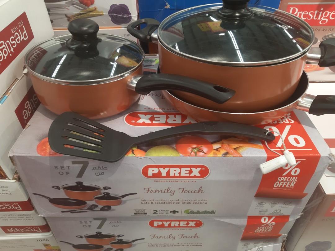 pyrex saucepan set