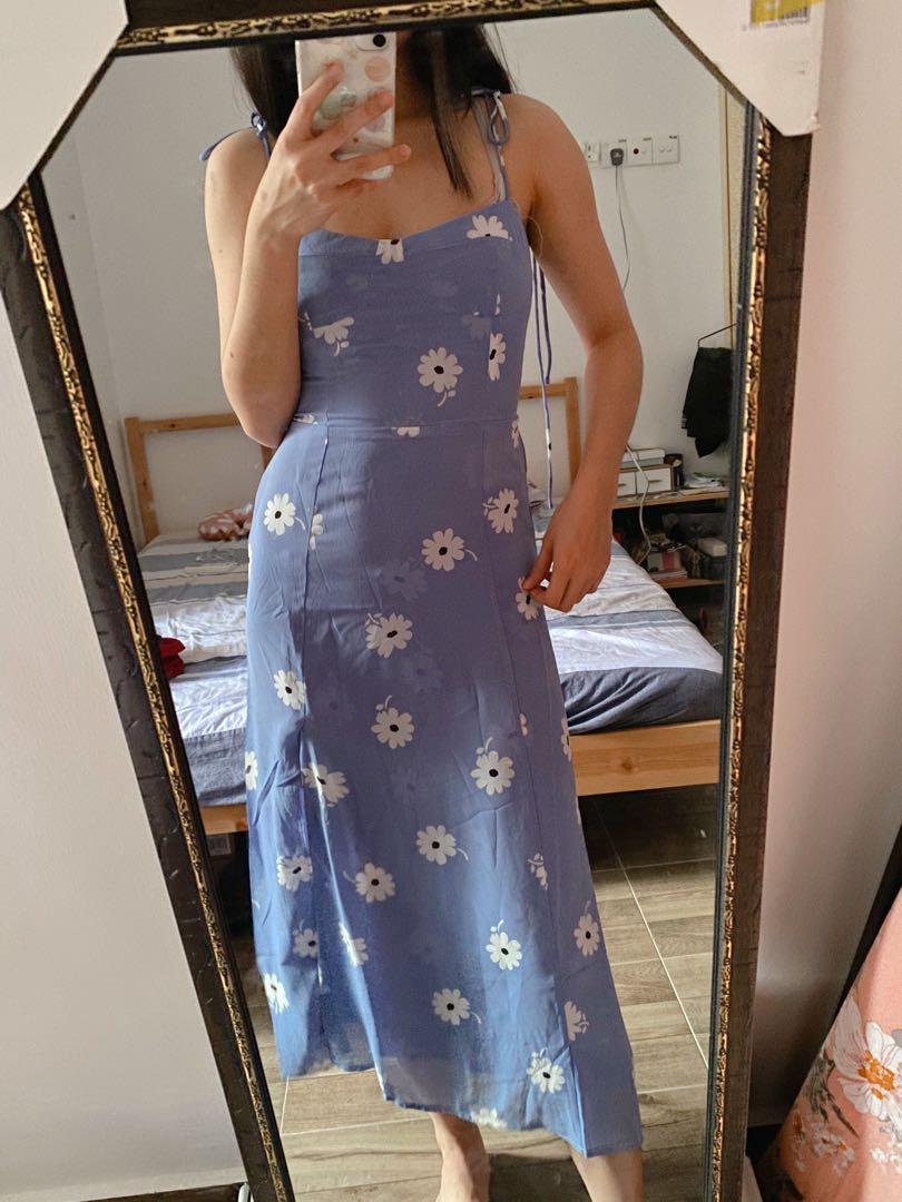 Reformation inspired baby blue floral dress, Women's Fashion, Muslimah  Fashion, Dresses on Carousell