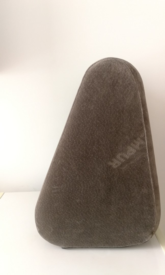 Tempur back support, bed wedge, Furniture & Home Living, Furniture, Bed