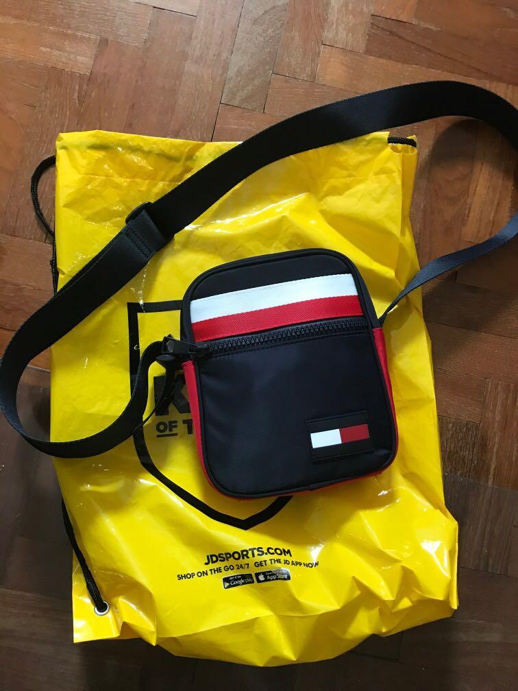 Jd sports tommy hilfiger bag deals