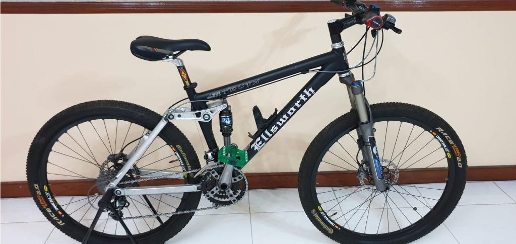 Used Ellsworth Truth Mountain Bike Sports Equipment Bicycles