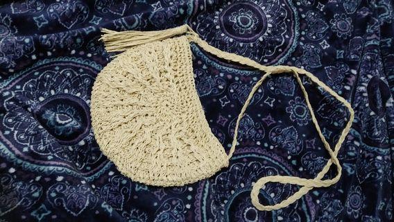 Handmade straw woven rattan beach bag
