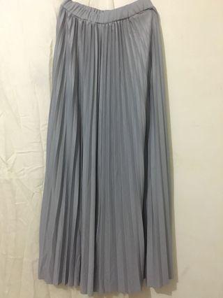 Pleated Skirt
