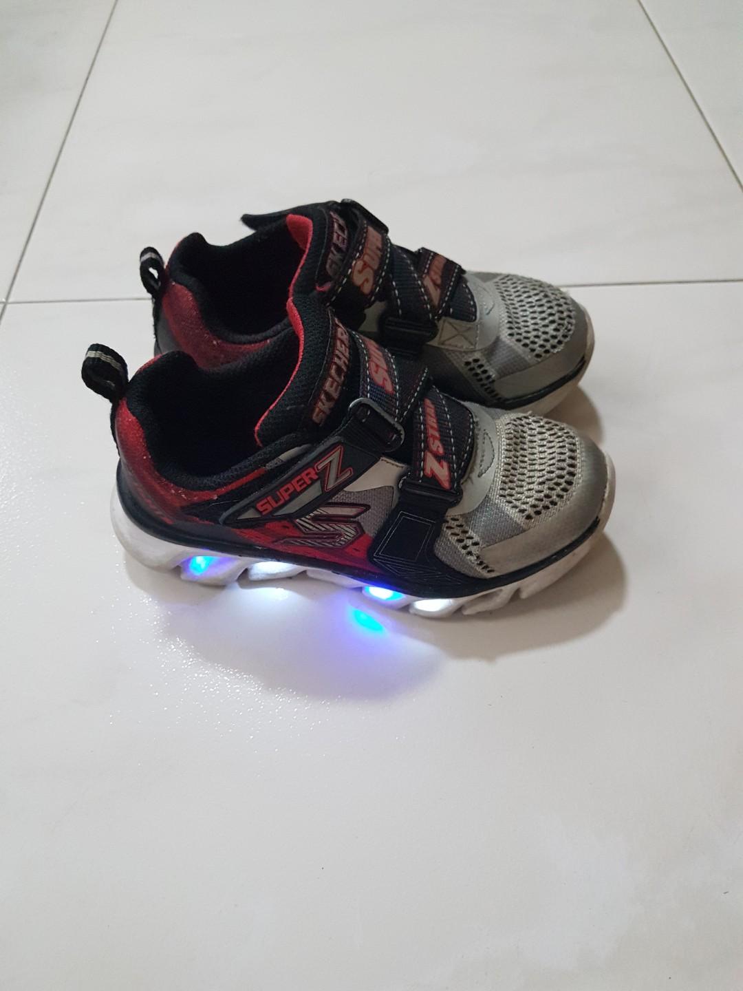 Skechers Super Z strap
