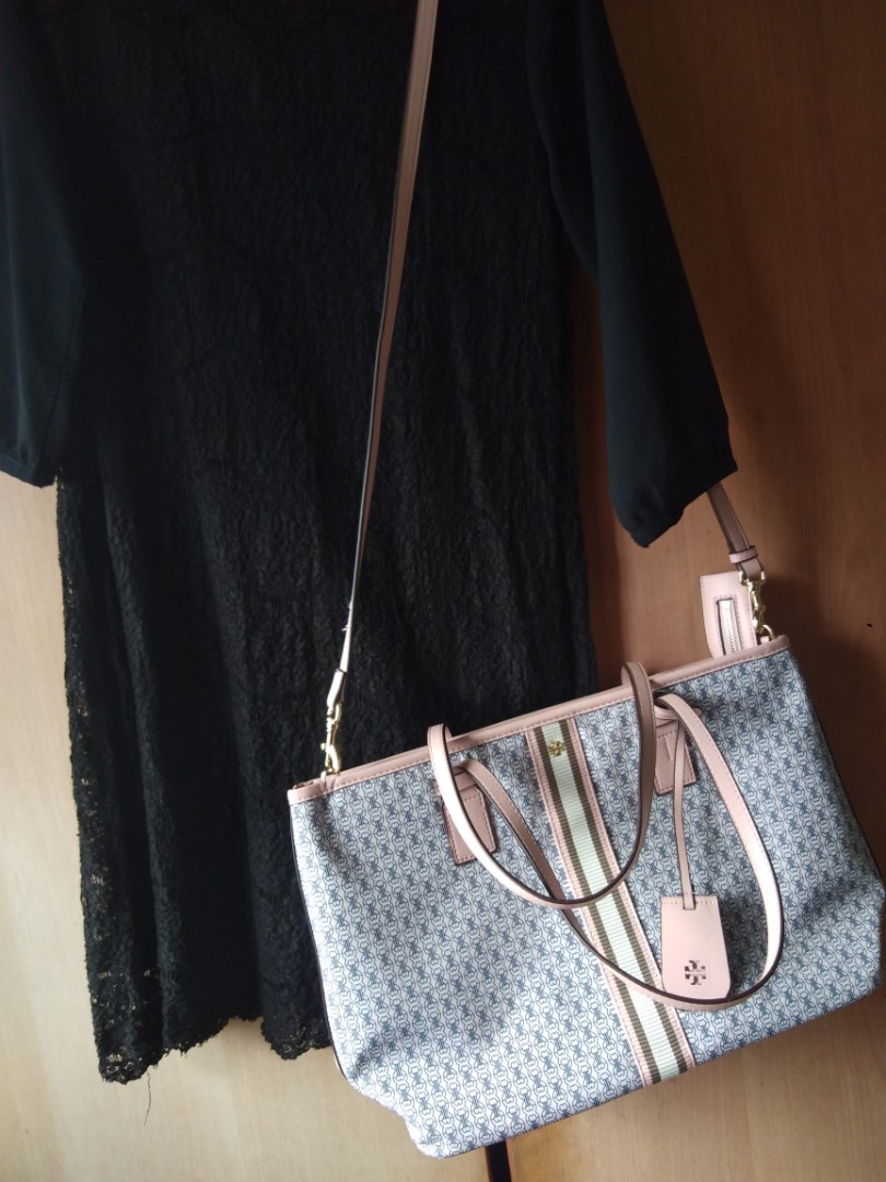 Tory Burch Gemini Link Canvas Tote in Coastal Pink Gold Women s