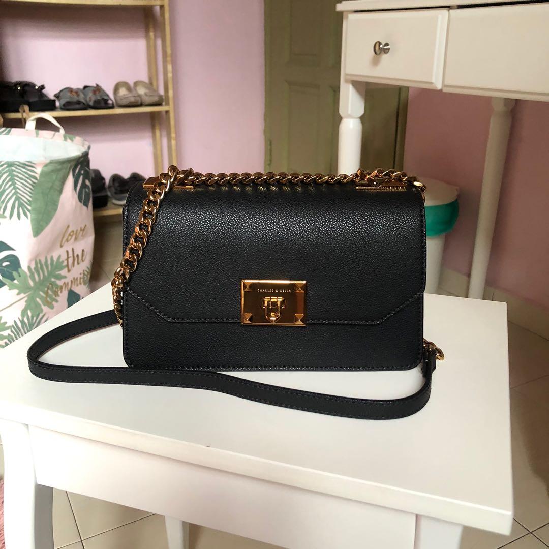 Charles and Keith Multi Pouch Crossbody Bag, Women's Fashion, Bags &  Wallets, Cross-body Bags on Carousell