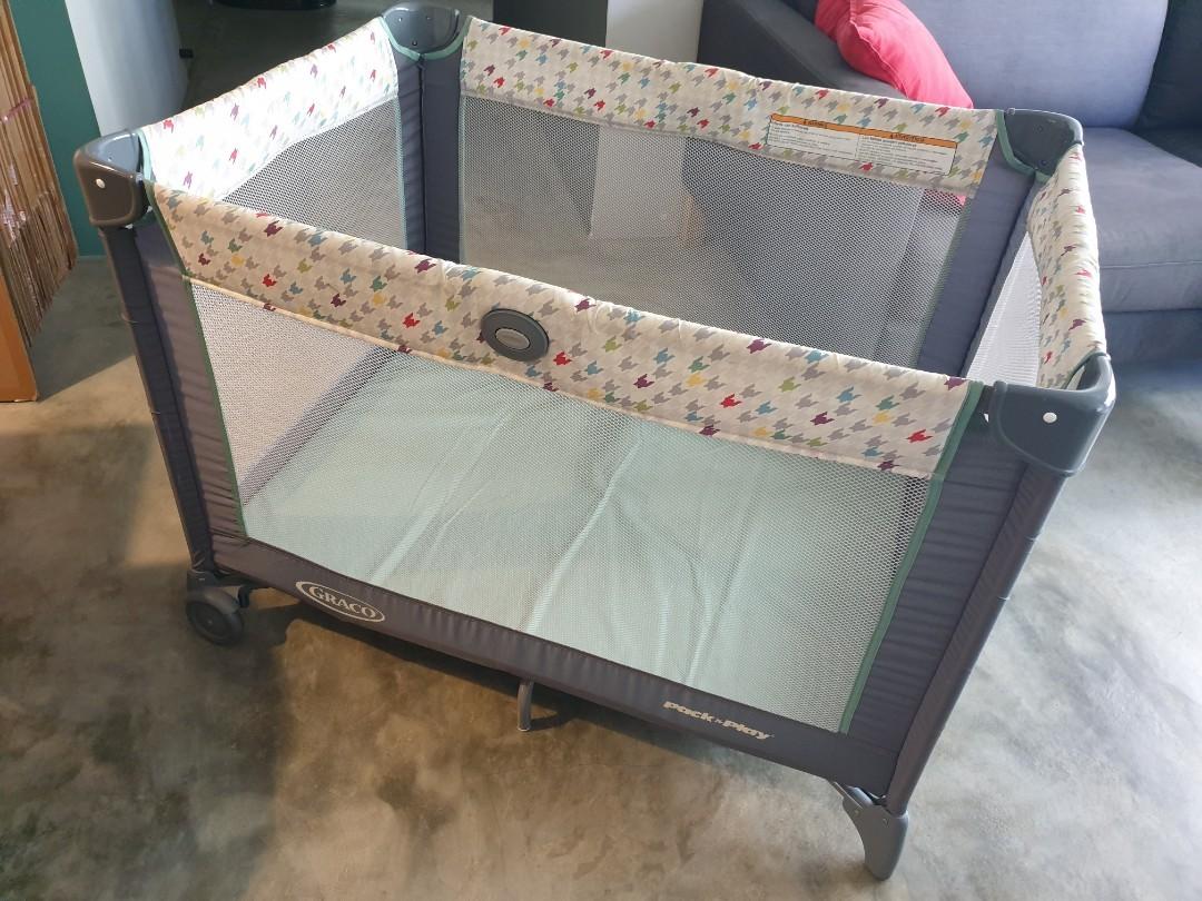 Graco Pack and Play Playpen, Babies & Kids, Infant Playtime on Carousell