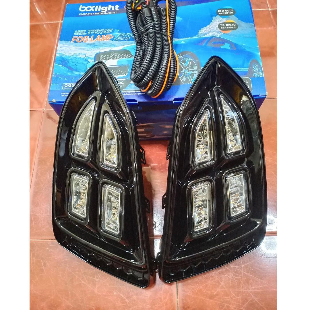 Hyundai Accent 20192020 Foglight Assembly DRL with Signal Light, Car