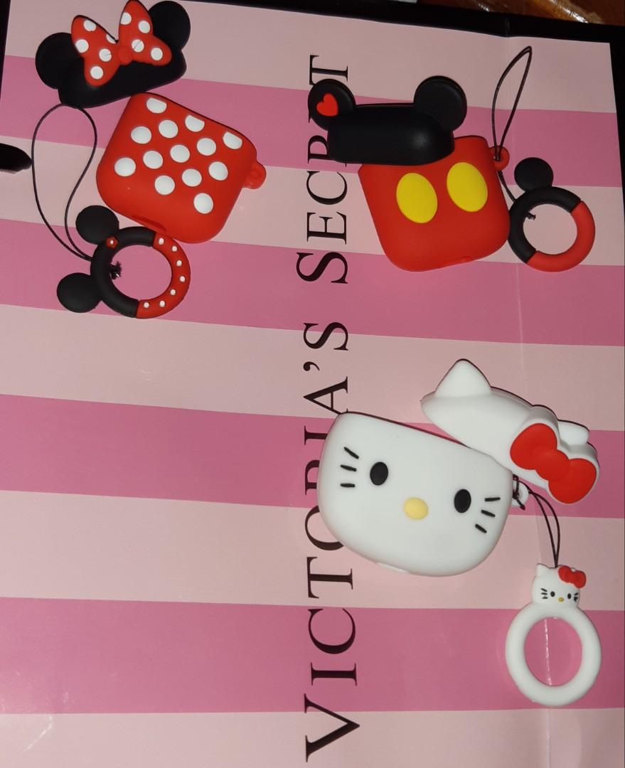 Ipod soft case (Category: Cases & Covers) located in Shah Alam. Submitted by roseeyyy (Listing ID 266426816, Image 1). Description: Mickey, minnie and hello kitty Cute ipod case.