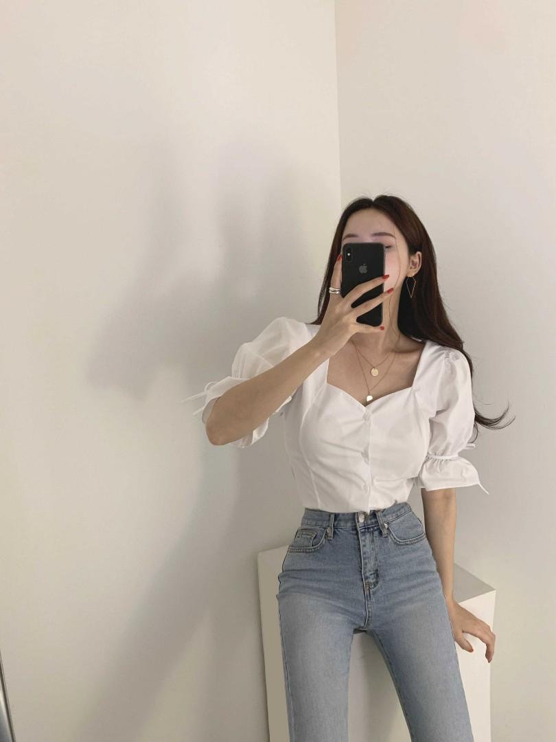 Korean white top Clearance