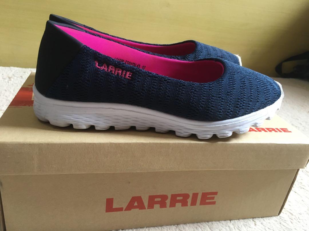 Larrie Shoes | Enjoy your life | Buy Shoe Online | Larrie Corp.