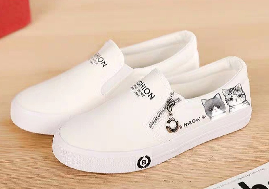 Many Cute Prints Latest Korea Fashion Ladies White Black Canvas