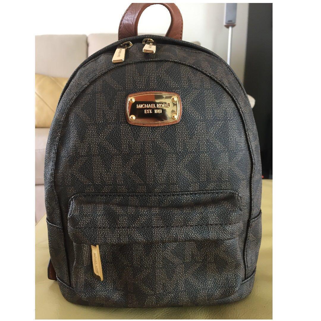 Michael Kors Blue Leather backpack, Women's Fashion, Bags & Wallets,  Backpacks on Carousell