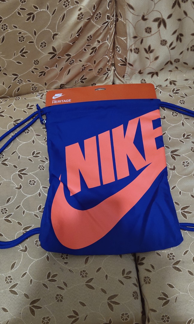 nike heritage string bag