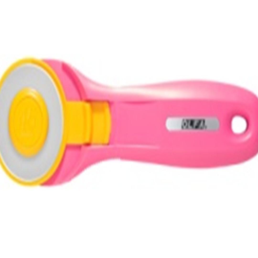 RTY-2C/PINK Rotary Cutter (Category: Construction Tools & Equipment) located in Manila. Submitted by joeyroque09 (Listing ID 266308731, Image 1). Description: Welcome to 𝐓𝐚𝐤𝐞𝐳𝐨 𝐈𝐧𝐝𝐮𝐬𝐭𝐫𝐢𝐚𝐥 𝐒𝐮𝐩𝐩𝐥𝐲 (𝐁𝐈𝐑 𝐀𝐂𝐂𝐑𝐄𝐃𝐈𝐓𝐄𝐃) You can contact us 📞☎ @0917-711-0098/09970844038 Email us 📫📑@t-a-k-e-z-o.i-n-d-u-s-t-r-i-a-l-s-u-p-p-l-y-2@gmail.com Visit us on carousell for more products‼‼ ⏬⏬ https://www.carousell.ph/joeyroque09/ 