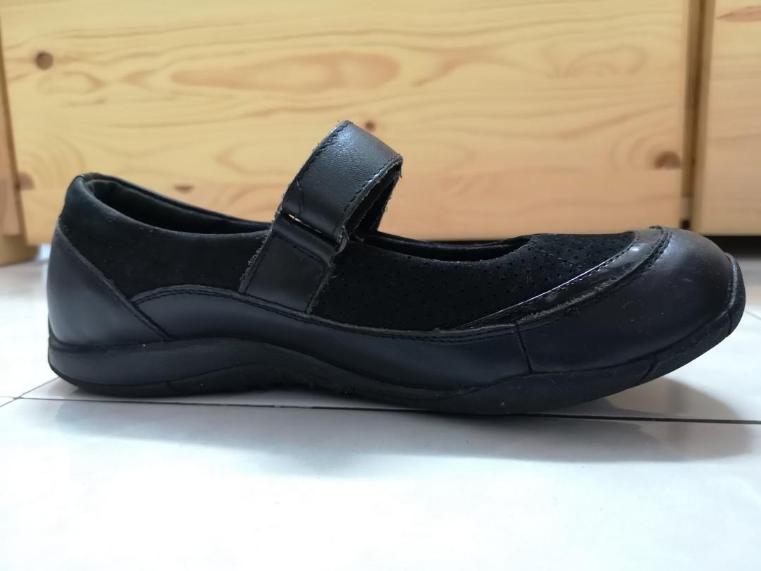 Scholl on sale orthopedic shoes