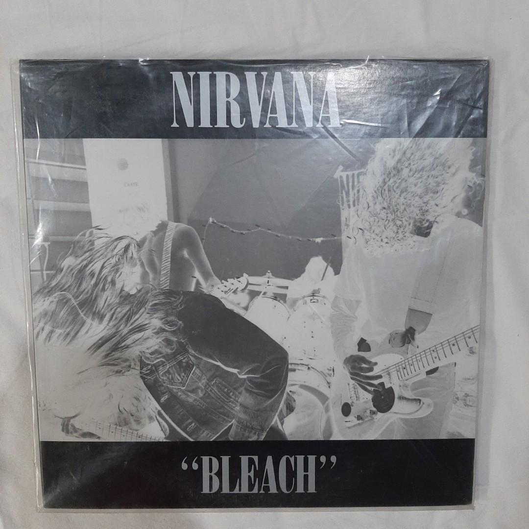 [VINYL] Nirvana - Bleach (Category: Vinyls) located in San Juan City. Submitted by stripedpinkroom (Listing ID 266363409, Image 1). Description: Double LP. SP-834 US 2009 pressing. NM condition. Includes book..