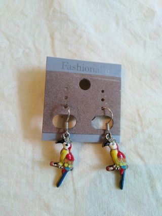 (Category: ) located in . Submitted by gingerkaki (Listing ID 266508216, Image 1). Description: .