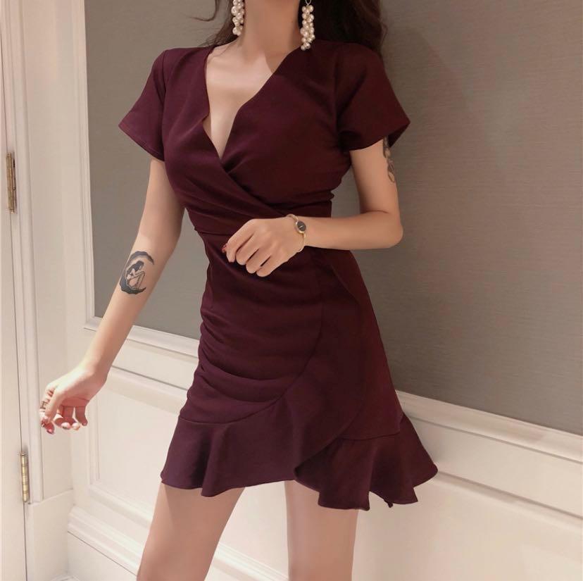 40 3 COLOURS maroon pink black ulzzang flowy v neck dress fishtail cny bodycon korean midi dress sexy club vintage retro ruffle mermaid dress