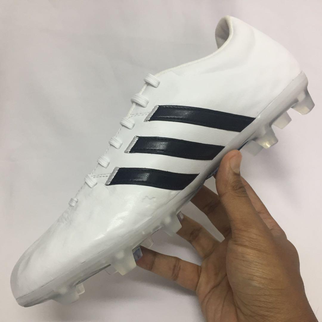 Adidas top 11pro 2016