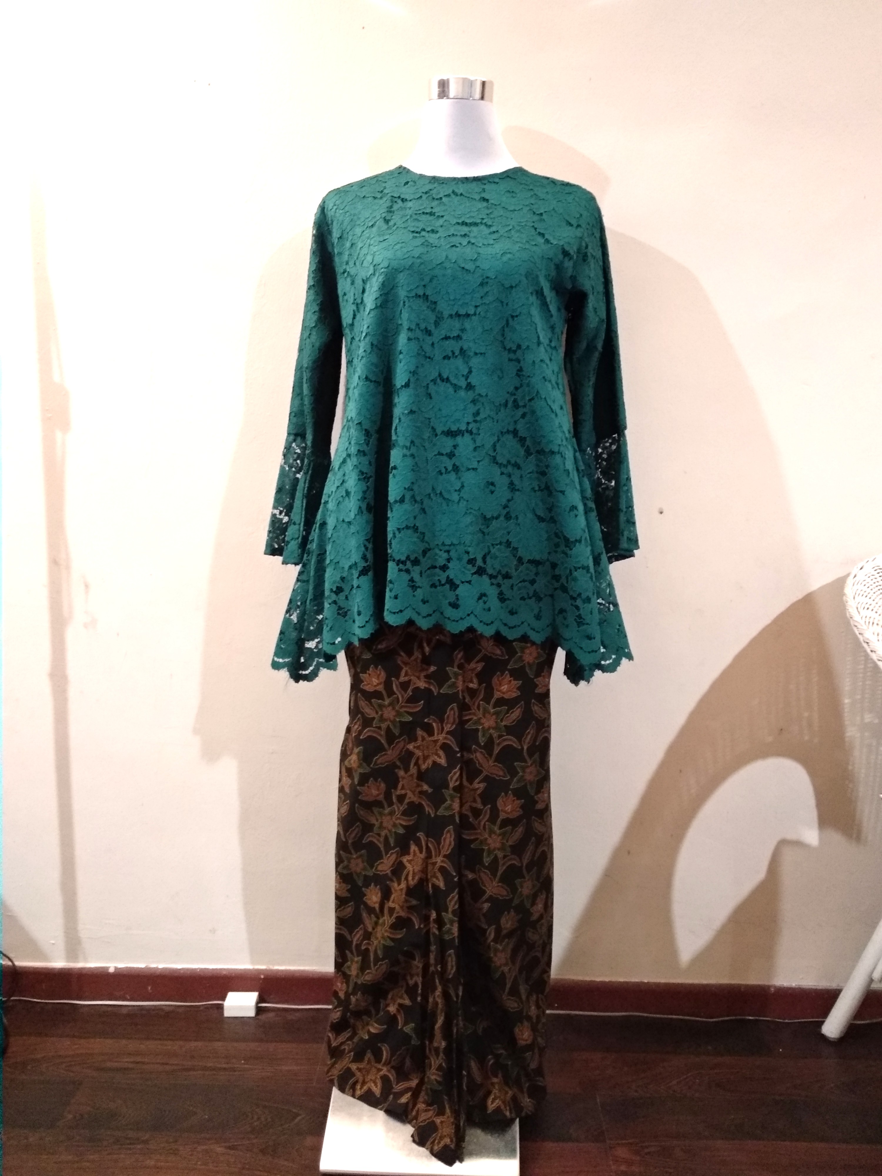 Fesyen dress shop kain lace